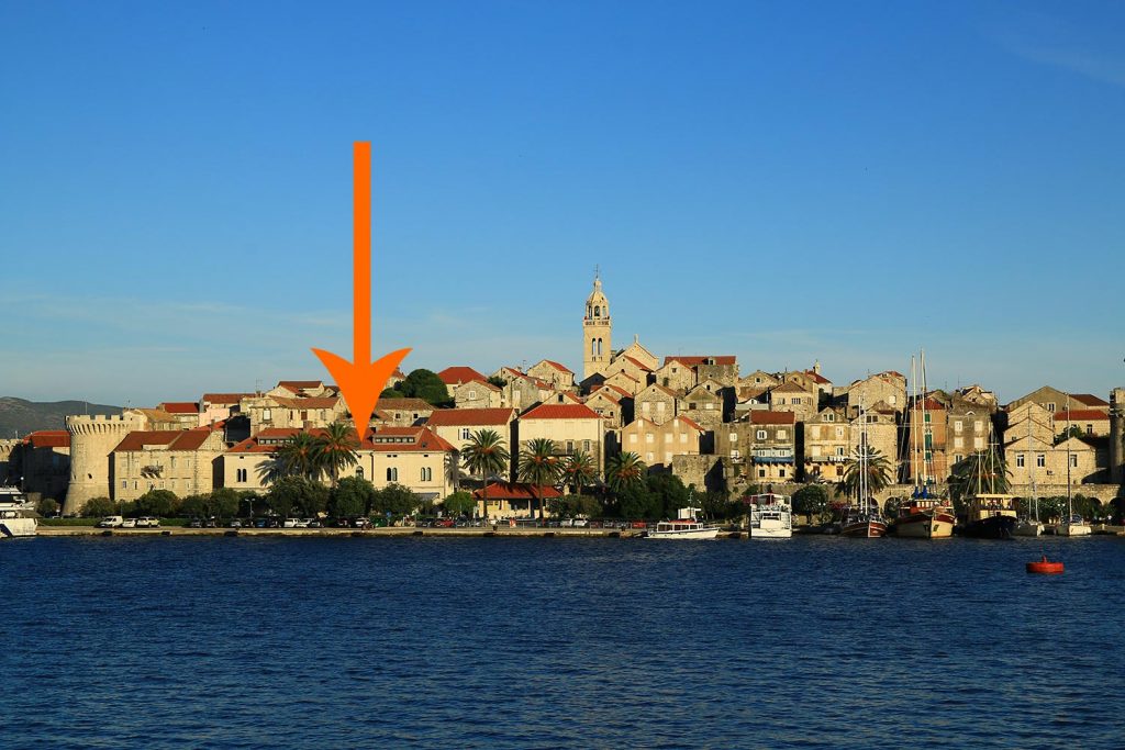 Location of the Hotel Location of the Hotel